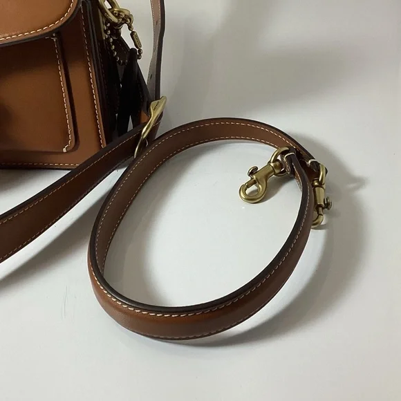 Coach
Tabby 26 logo-plaque shoulder bag - Picture 10 of 12